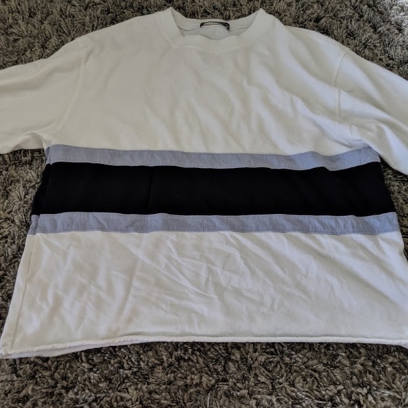Brandy Melville Tops - Brandy Melville Long sleeve Blue and white shirt Brandy Melville Tops - Brandy Melville Long sleeve Blue and white shirt